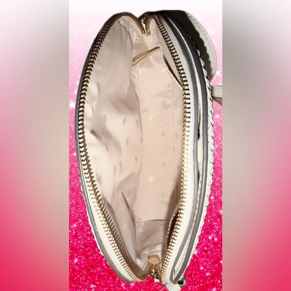 Kate Spade Reiley Straw Dome Crossbody Bag
NWOT Combo Raffia & Saffiano Leather - Picture 10 of 17